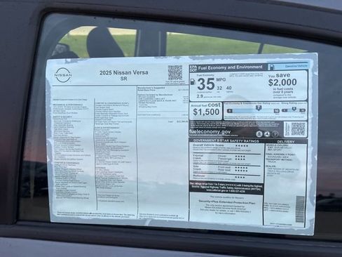 New 2025 Nissan Versa SR w/ Trunk Package FWD image 12