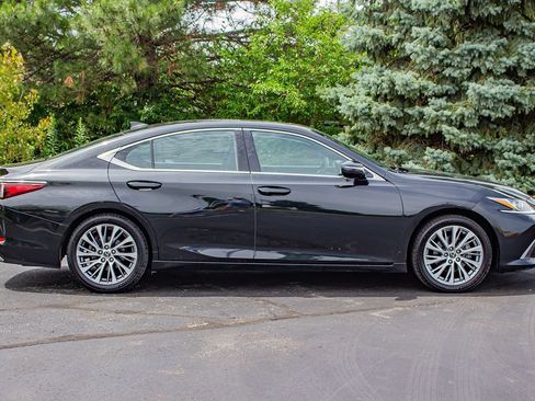 Used 2020 Lexus ES 350 w/ Premium Package FWD image 11