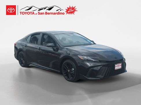 Used 2026 Toyota Camry SE w/ Multimedia Upgrade Package FWD image 7