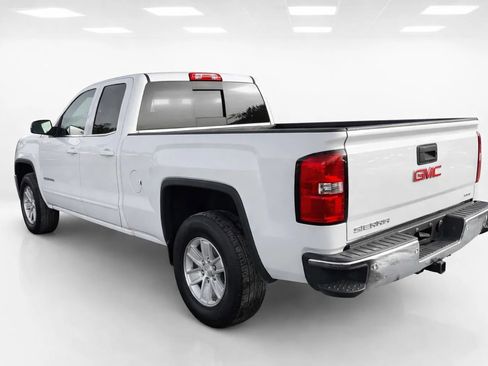 Used 2014 GMC Sierra 1500 SLE image 4