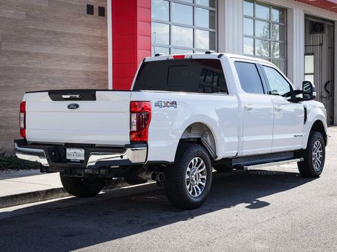 Used 2020 Ford F250 Lariat w/ Lariat Value Package AWD/4WD image 3