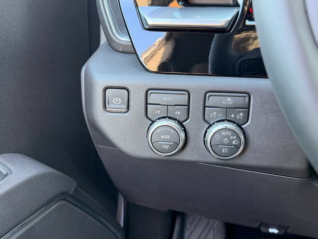 New 2026 GMC Sierra 1500 Elevation w/ Elevation Select Package AWD/4WD image 13