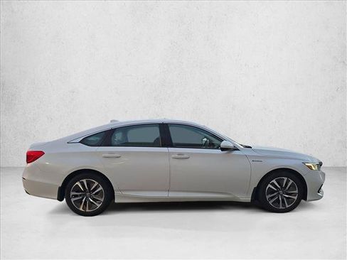 Used 2021 Honda Accord Hybrid image 4