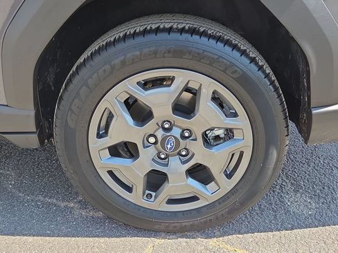 Certified 2026 Subaru Outback Premium AWD/4WD image 11
