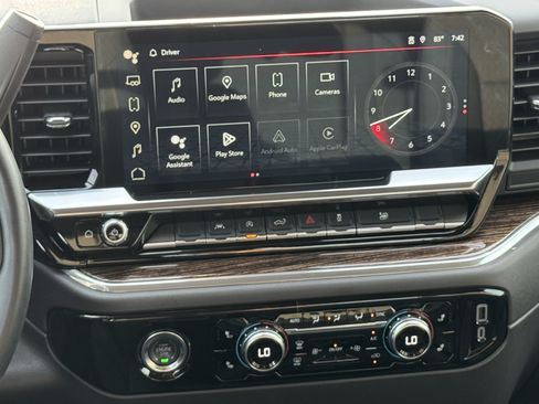 Used 2024 GMC Sierra 1500 Elevation RWD image 13