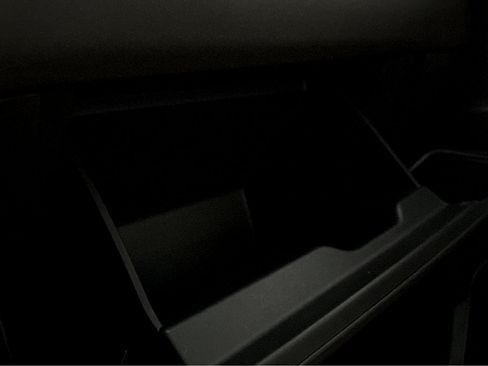 Used 2022 Chevrolet Silverado 1500 LT w/ Protection Package image 17