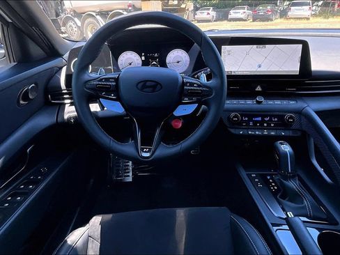 Used 2025 Hyundai Elantra N FWD image 7