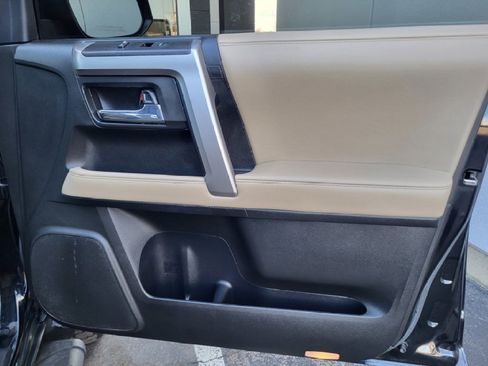 Used 2017 Toyota 4Runner Limited image 31