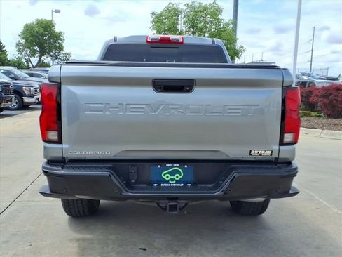 Certified 2024 Chevrolet Colorado Z71 w/ Z71 Convenience Package 2 AWD/4WD image 6