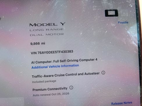 Used 2026 Tesla Model Y Long Range AWD/4WD image 12