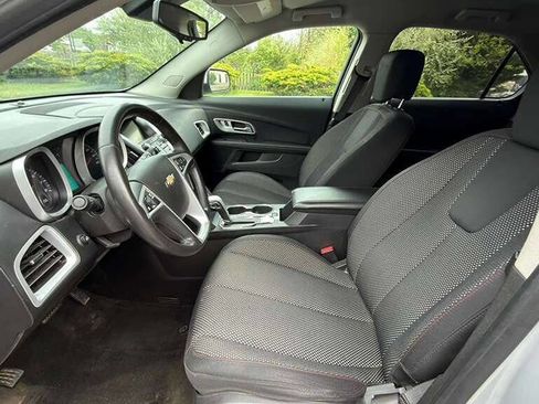 Used 2015 Chevrolet Equinox LT w/ Driver Convenience Package image 12