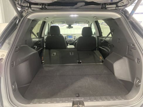 Used 2024 Chevrolet Equinox LT image 37