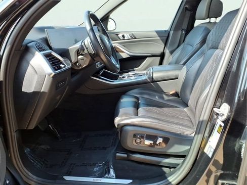 Used 2025 BMW X5 xDrive50e AWD/4WD image 20