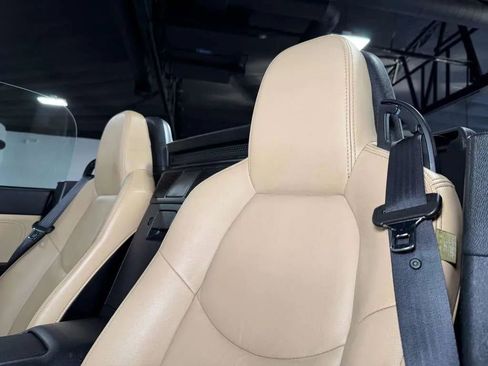 Used 2012 MAZDA MX-5 Miata Grand Touring w/ Premium Pkg RWD image 11
