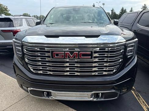 Used 2026 GMC Sierra 1500 Denali AWD/4WD image 8