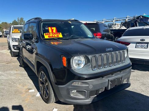 Used 2017 Jeep Renegade Latitude image 5
