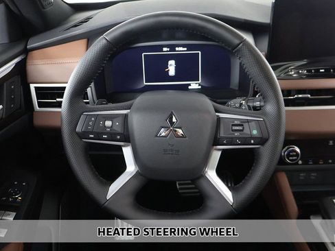 New 2025 Mitsubishi Outlander SEL image 9