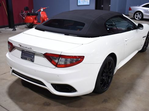 Used 2019 Maserati GranTurismo Sport image 14