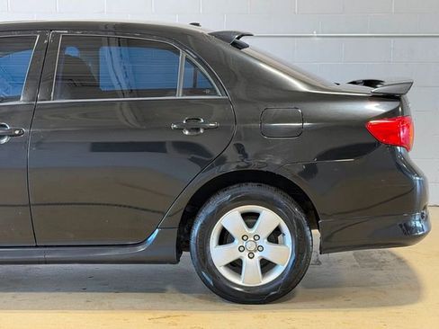 Used 2010 Toyota Corolla image 17