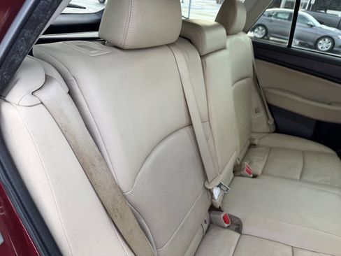 Used 2015 Subaru Outback 2.5i Limited image 9