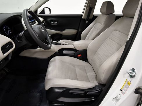 Certified 2024 Honda HR-V LX image 14