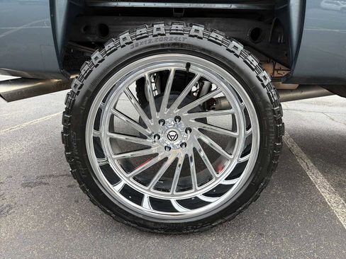 Used 2011 Chevrolet Silverado 1500 LT w/ All-Star Edition image 15