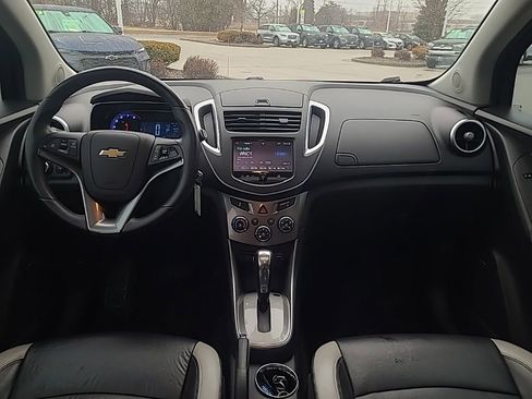 Used 2016 Chevrolet Trax LTZ w/ Midnight Edition image 11