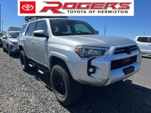 Used 2022 Toyota 4Runner SR5 AWD/4WD image 1