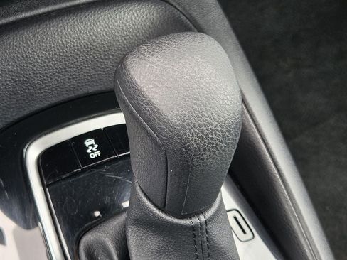 Used 2025 Toyota Corolla LE FWD image 20