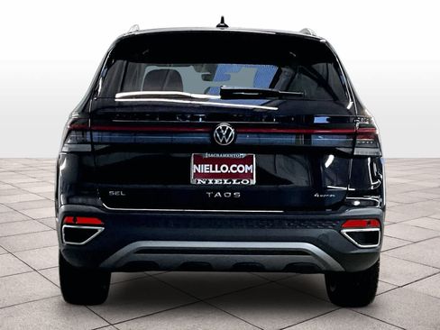 New 2026 Volkswagen Taos SEL AWD/4WD image 4
