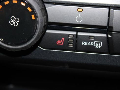 New 2026 Ford F250 XLT w/ XLT Premium Package image 48