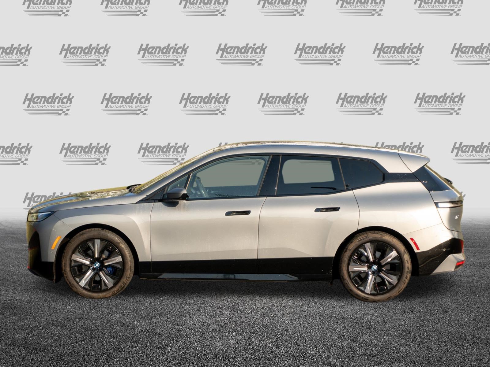 Certified 2024 BMW iX xDrive50 AWD/4WD image 6