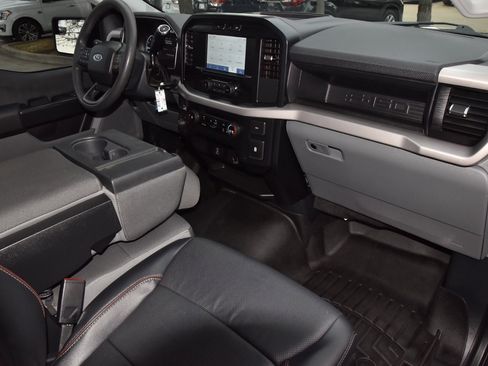Used 2023 Ford F150 XL image 16