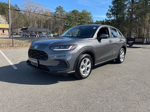 Certified 2025 Honda HR-V LX image 2