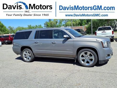 Used 2019 GMC Yukon XL Denali w/ Denali Ultimate Package AWD/4WD image 1