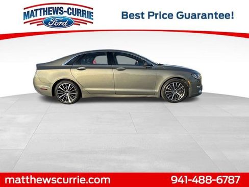 Used 2017 Lincoln MKZ Select w/ Select Plus Package image 3