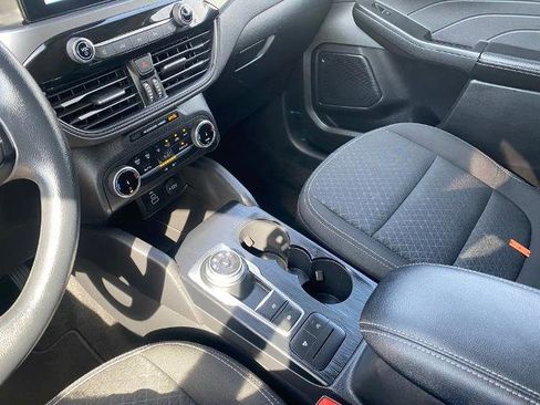 Certified 2025 Ford Escape Active FWD image 24