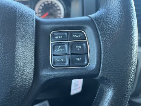 Used 2015 RAM 1500 Express image 21