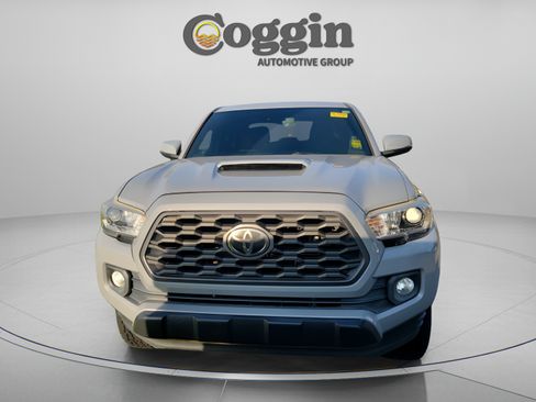 Used 2020 Toyota Tacoma TRD Sport RWD image 5