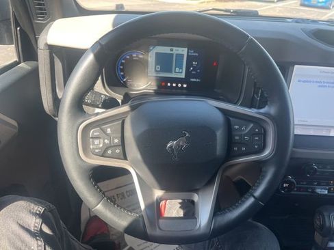 Used 2024 Ford Bronco Wildtrak image 34