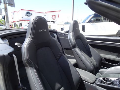 Used 2022 Porsche 911 Carrera GTS RWD image 23