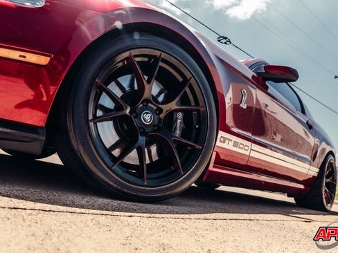 Used 2014 Ford Mustang Shelby GT500 w/ Equipment Group 821A RWD image 26