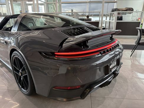 Used 2026 Porsche 911 Targa 4 GTS image 40