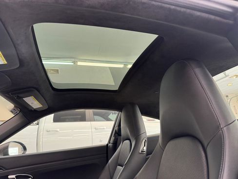 Used 2019 Porsche 911 Carrera S RWD image 20