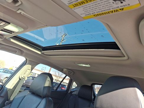 Used 2019 Subaru Crosstrek 2.0i Limited w/ Popular Package #4 image 14