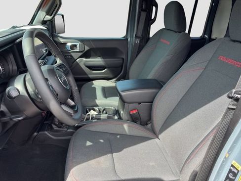 Used 2026 Jeep Gladiator Rubicon AWD/4WD image 11