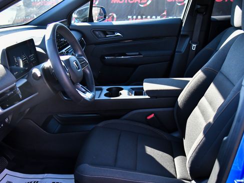 Used 2024 Honda Prologue EX image 18