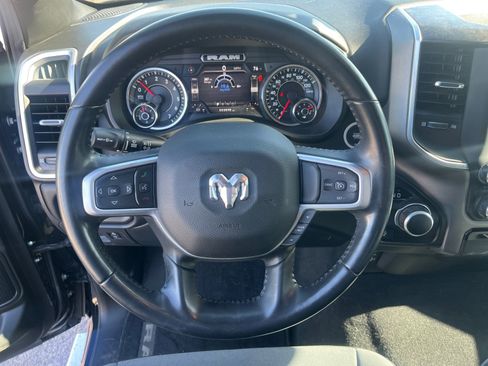 Used 2022 RAM 1500 Big Horn RWD image 9