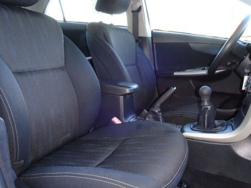 Used 2012 Toyota Corolla S image 15