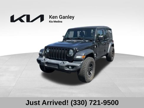 Used 2019 Jeep Wrangler Unlimited Sport S AWD/4WD image 1